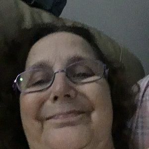 Meet your Posher, Beverly